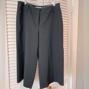 White House Black Market Size 8 Cropped Wide Leg pant